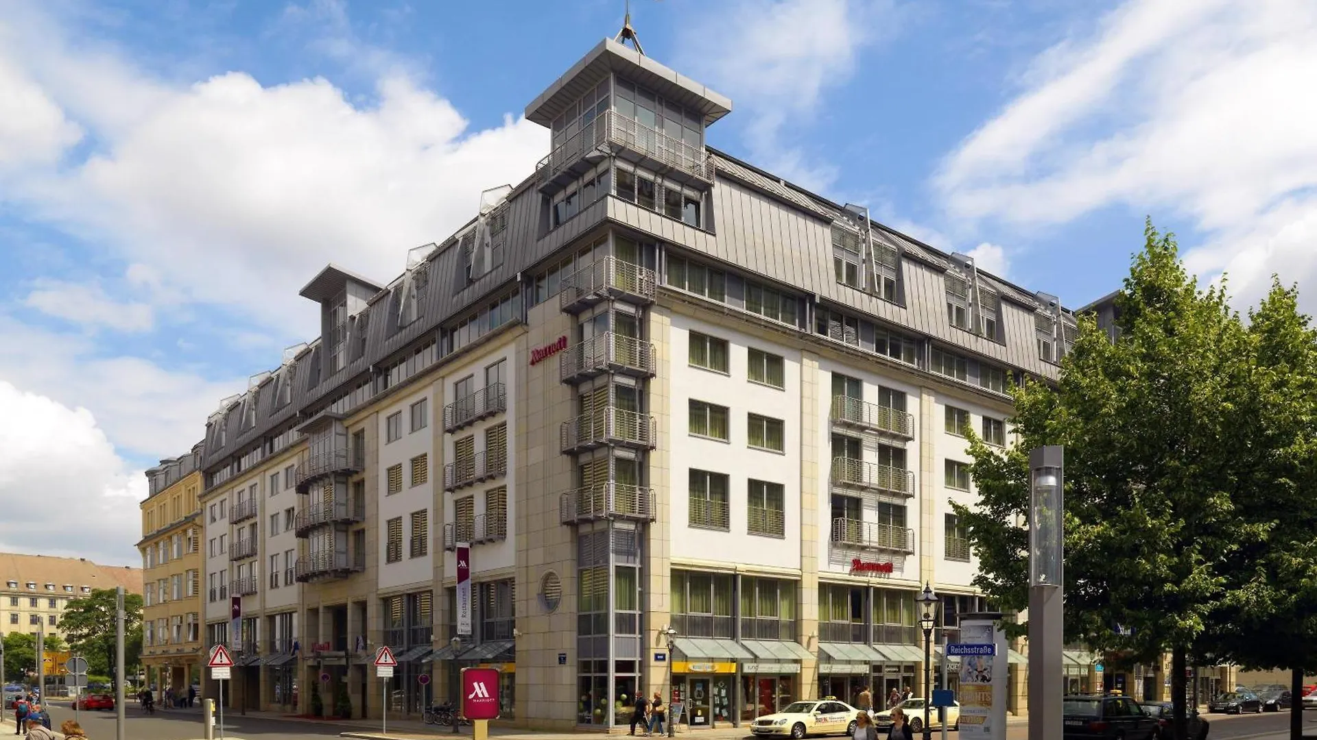 Staying in Mitte, Leipzig: 4 Four-Star Hotels Compared