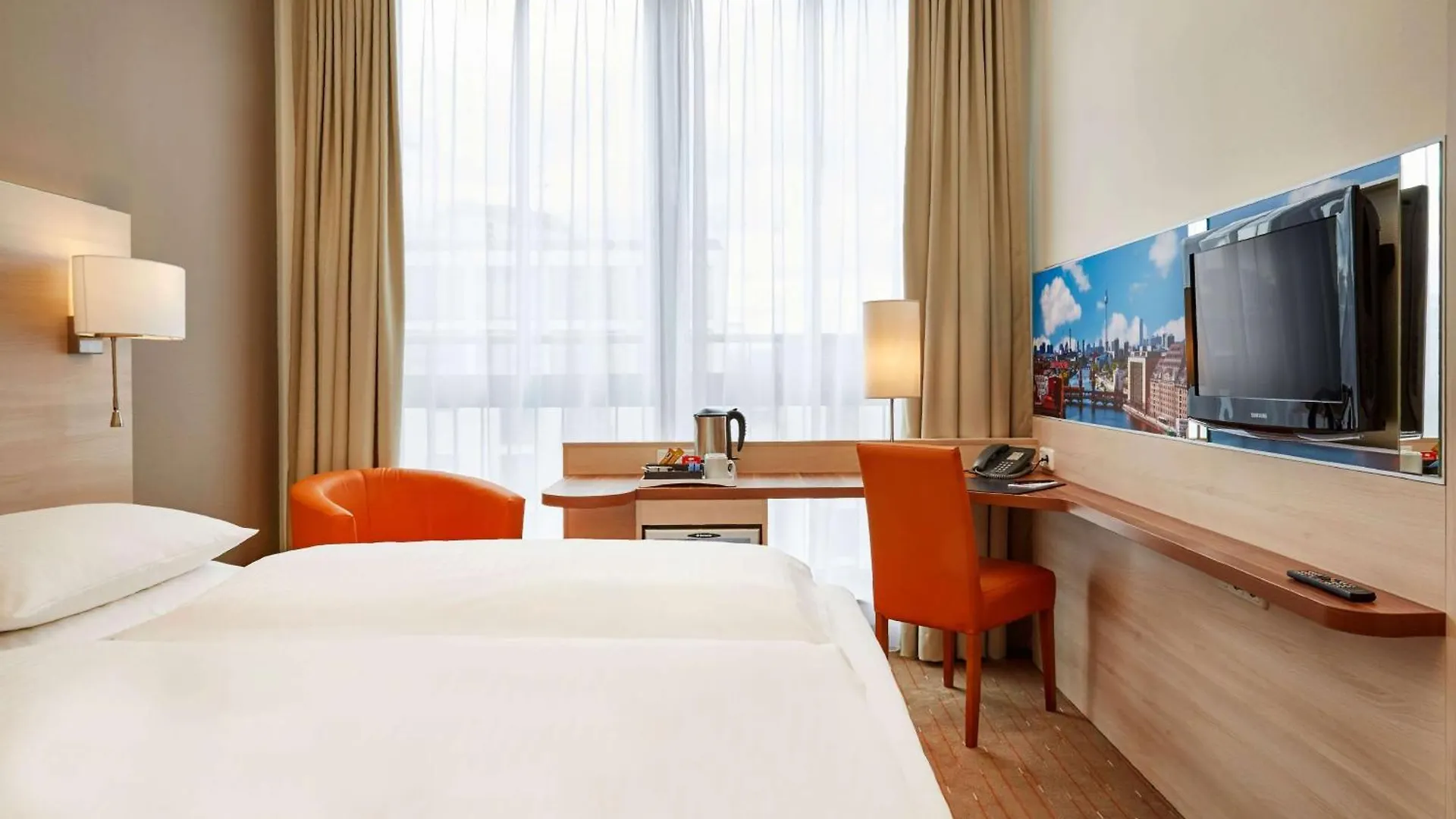 Staying In Berlin City Centre: 15 Business Hotels Compared