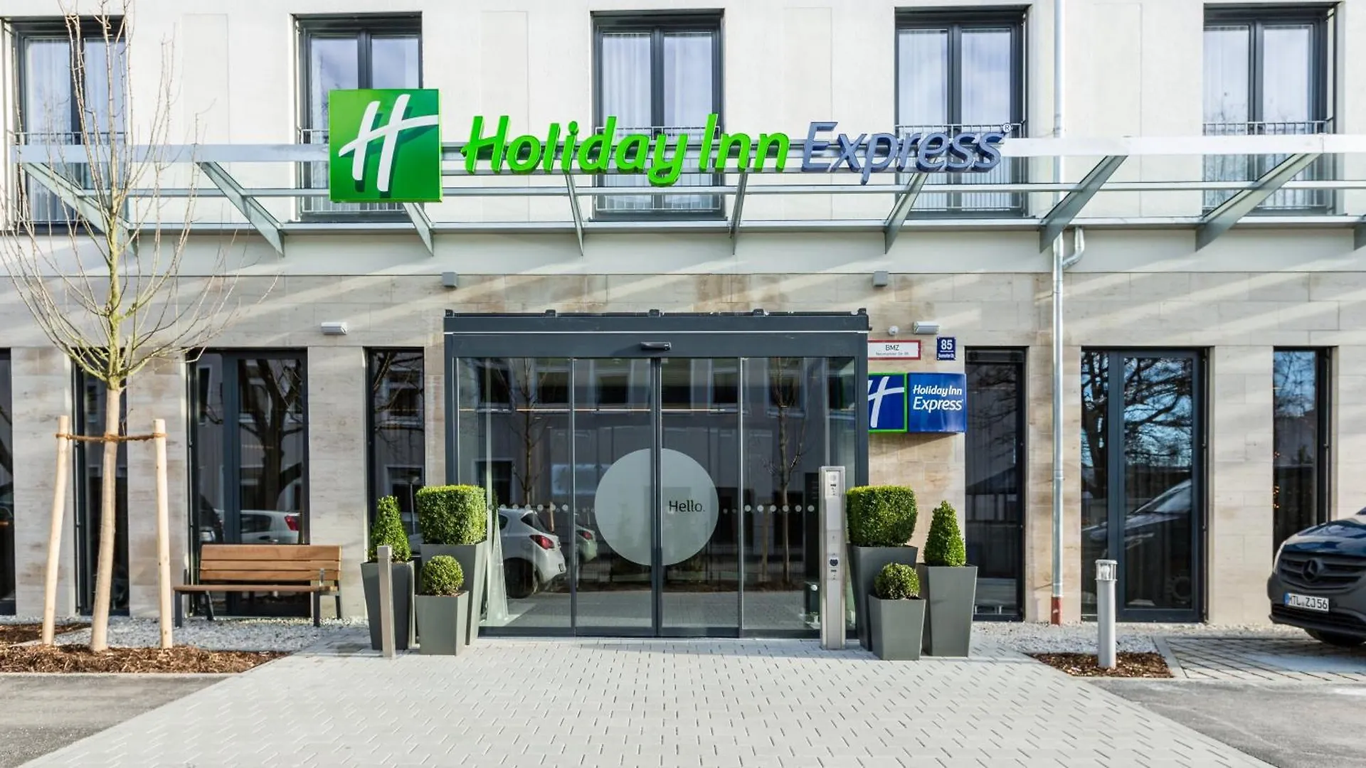 Where to Stay Near Deutsches Museum: 7 Best Family Hotels