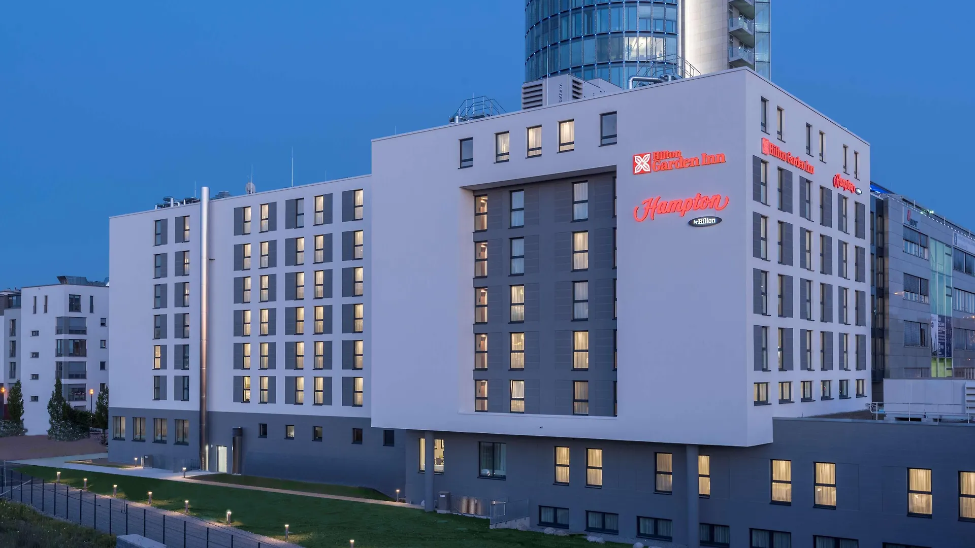10 Family Hotels Near Theatinerkirche for Munich City Access