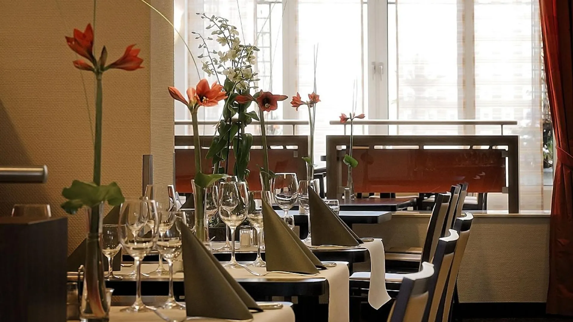 11 Design Hotels Near Pützchen Markt Worth Booking in Bonn