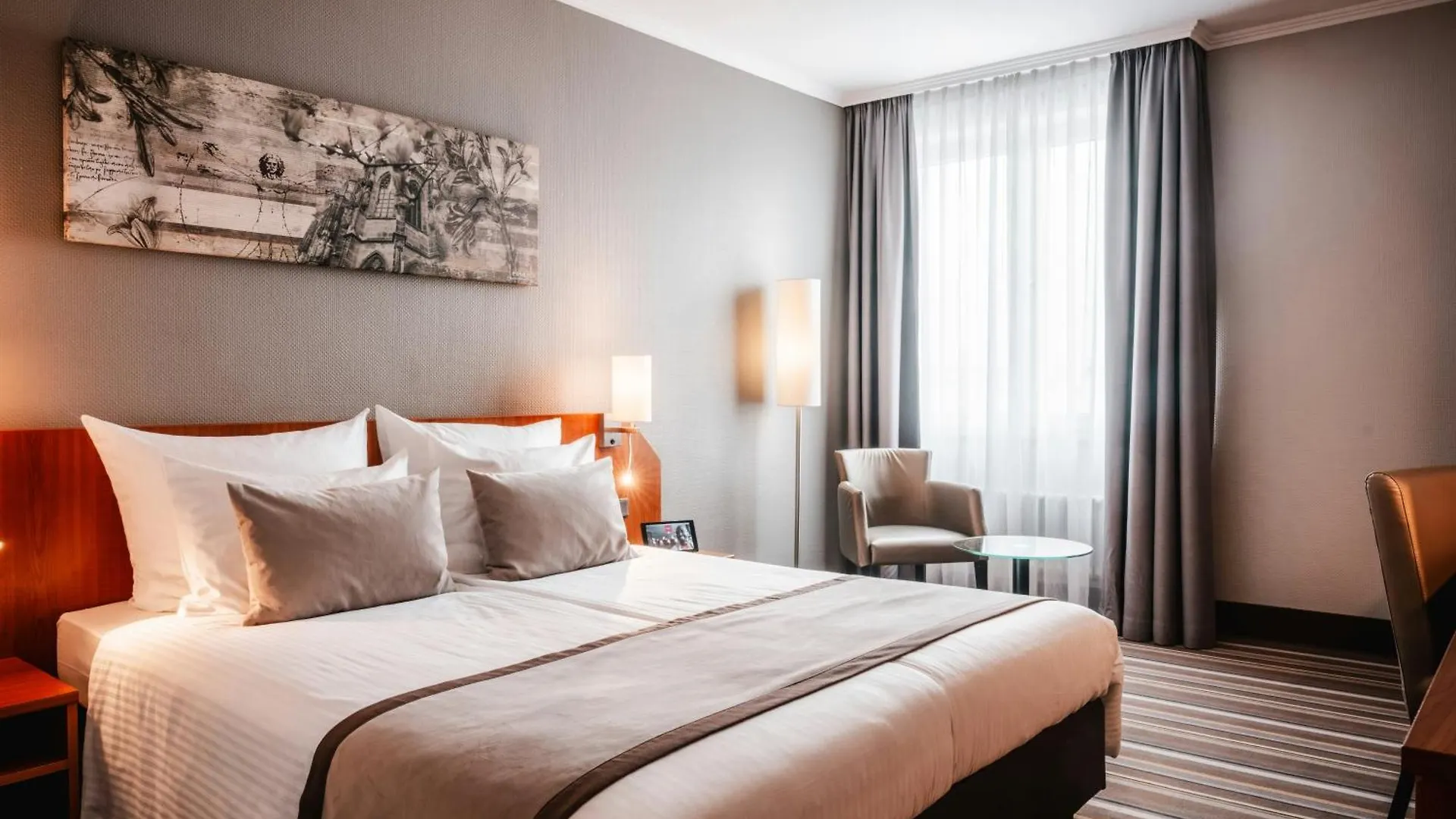 Staying in North Rhine-Westphalia: 15 Luxury Hotels Compared