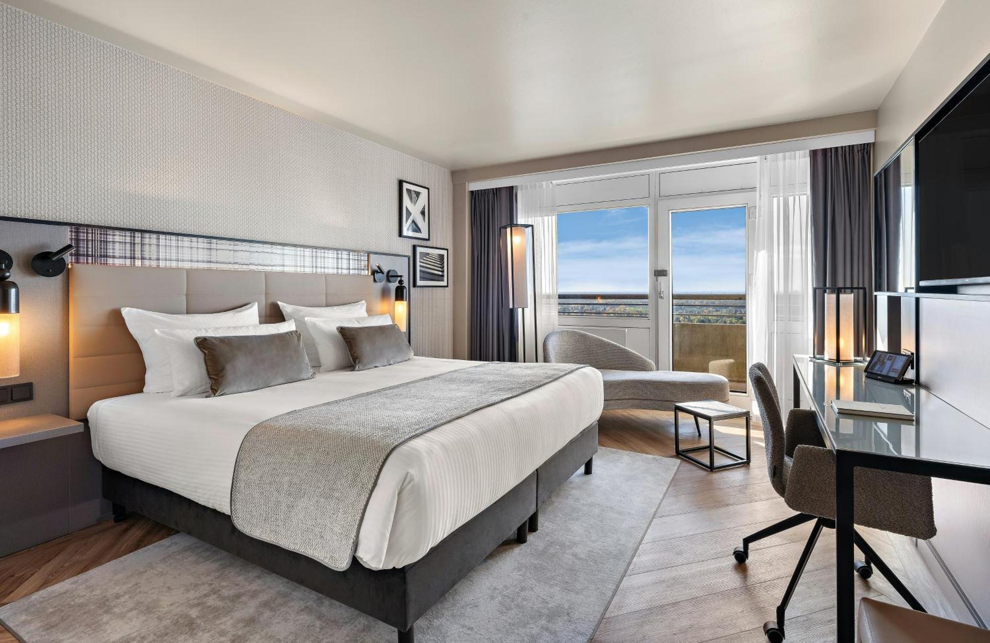 Where to Stay Near Liebieghaus: 3 Exceptional Design Hotels