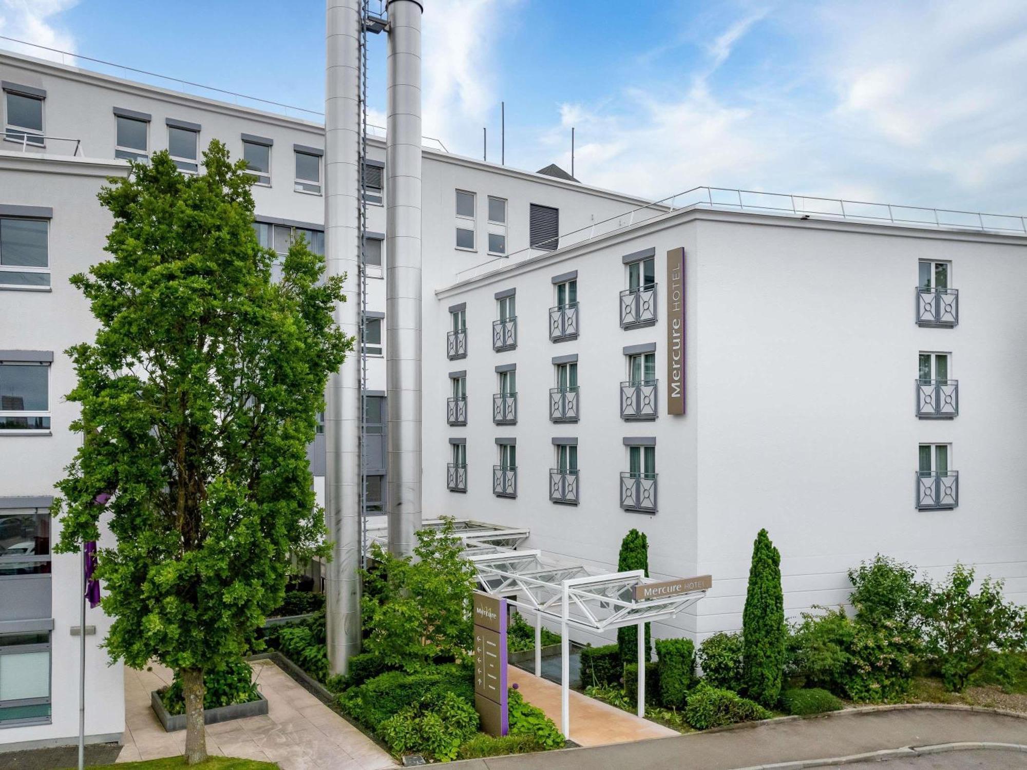4 Airport Hotels Near Fernsehturm Stuttgart Worth Booking