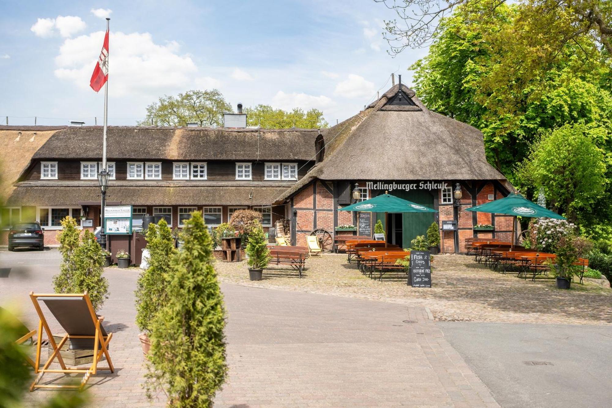 2 Smart Family Hotels Near Ohlsdorf Cemetery Worth Booking
